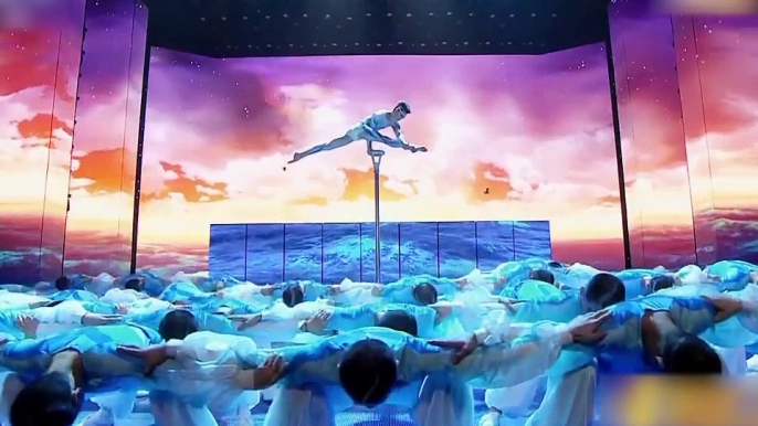 Best of acrobatic shows from CCTV Spring Festival Gala | CCTV English