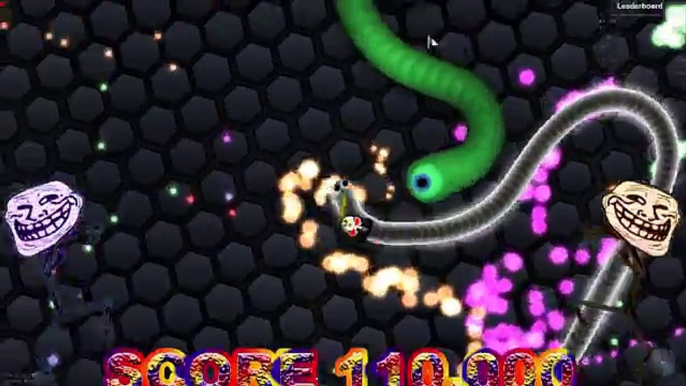 Slither.io - STRONG NUCLEAR SNAKE vs 9900 SNAKES// Epic Slitherio Gameplay (Slitherio Funny Moments)