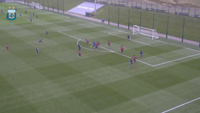 Messi scores stunner in Argentina training