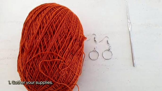 How To Create Pretty Crochet Earrings - DIY Crafts Tutorial - Guidecentral