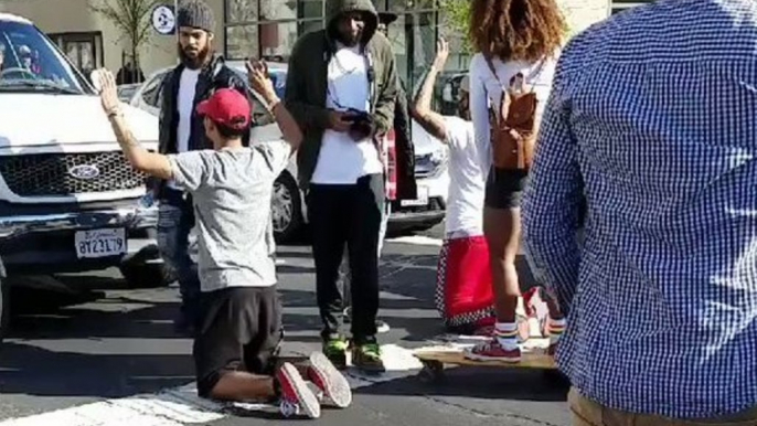 Stephon Clark: Demonstrators Block Interstate Traffic During Second Day of Protests