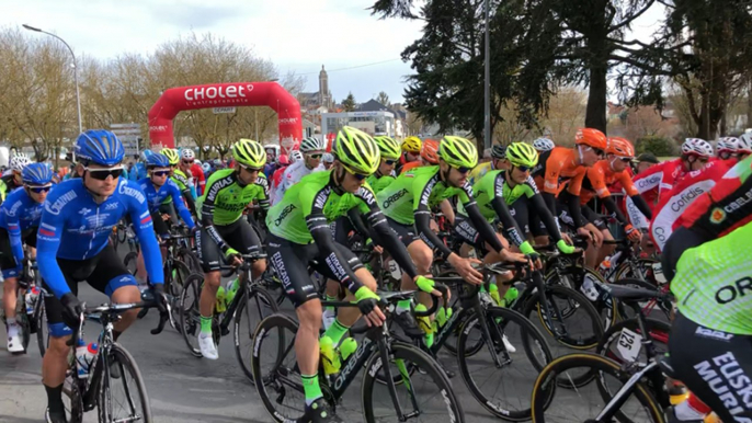 Les cyclistes en piste pour la Cholet - Pays-de-la-Loire