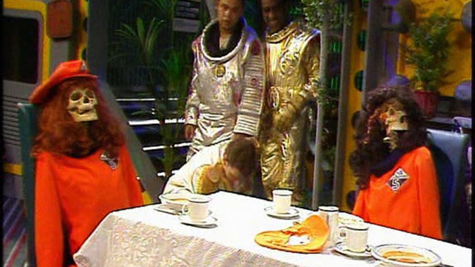 Red Dwarf Extras Season 04 Extra 08 - Lurve