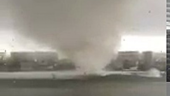 Regardez les images très spectaculaires cette nuit d'une tornade en Floride sur la plage de  Fort Walton Beach