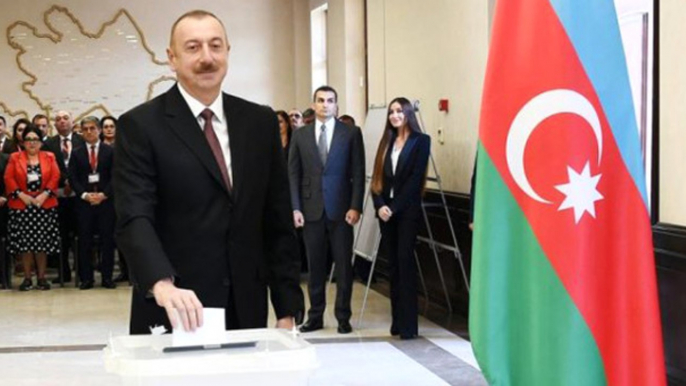 Azerbaycan: İlham Aliyev, Dördüncü Kez Cumhurbaşkanı Seçildi