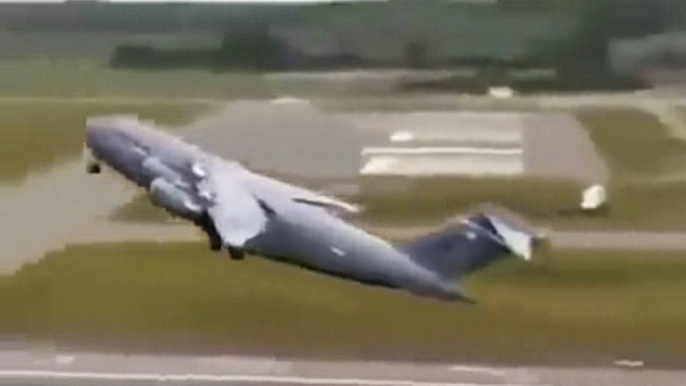 Urgent!  la chute de l'avion militaire en Algérie le 12/04/2018