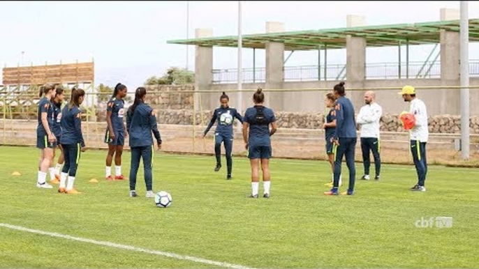 Seleção Brasileira Feminina: treino e recuperação após a vitória sobre a Argentina na Copa América