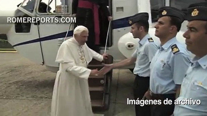 Benedicto XVI se 'escapa' a Castel Gandolfo para rezar a la Virgen María y escuchar música clásica