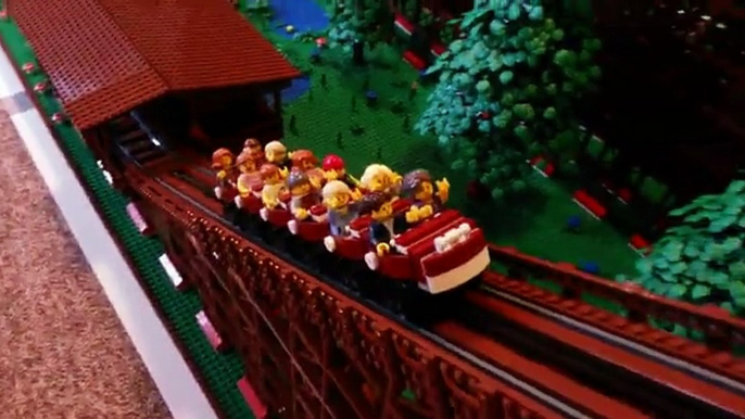 Ces montagnes russes en LEGO sont géniales - Roller coaster LEGO