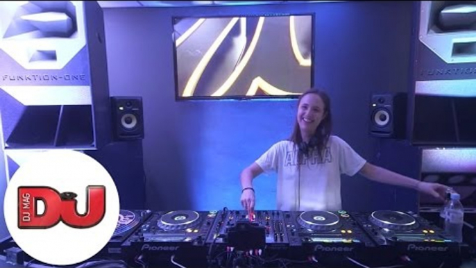 Bella Sarris house and techno DJ set from DJ Mag HQ