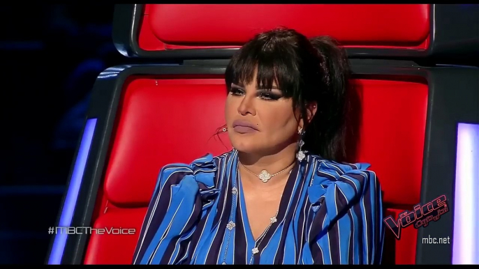 #MBCTheVoice - مرحلة العروض المباشرة - دموع تؤدّي أغنية ’مرينا بيكم حمد’