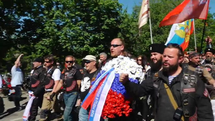 "Ночные волки" заехали в Прагу