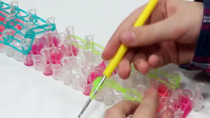 Рюкзак из резинок Loom Bands. Плетение из резинок. cachay.video Плетение из резинок.