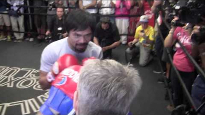 MANNY PACQUIAO MITT WORKOUT WITH FREDDIE ROACH for floyd mayweather vs manny pacquiao