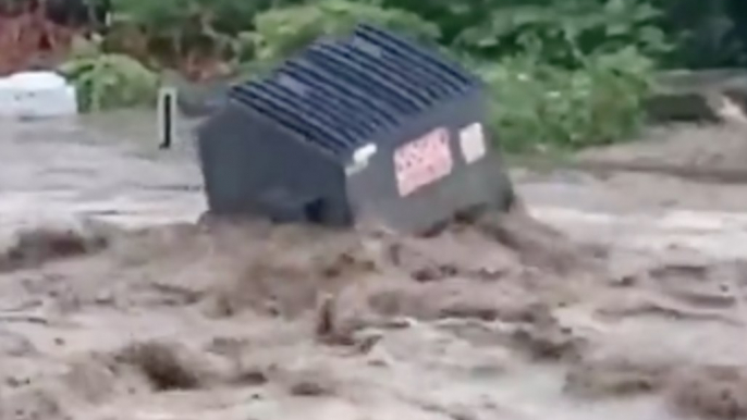 Flash Flooding Washes Away Dumpster, Threatens Buildings in Pittsburgh