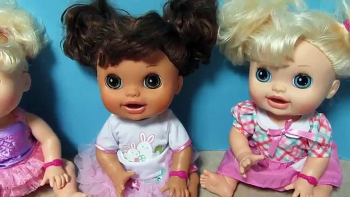 BABY ALIVE Dolls get new Toys R Us clothes! My Ballerina Baby + Real Surprises Sisters Kara + Sophie