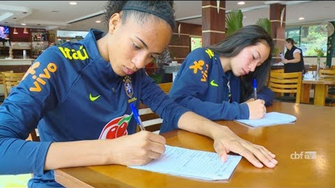 Seleção Feminina Sub-17: "Diário de Treinos" é ferramenta para evolução das atletas