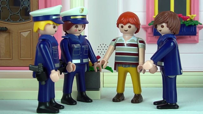 GEBLITZT & VERHAFTET in STRAßENSPERRE - FAMILIE Bergmann #96 - Playmobil Film deutsch Geschichte