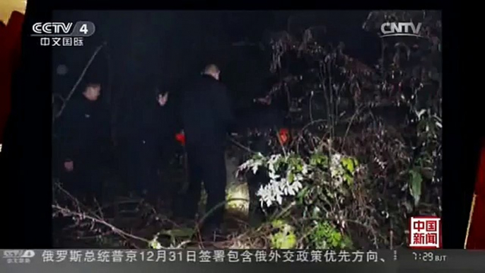 [中国新闻]成都警方历时12小时成功营救8名被困大学生驴友