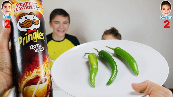 PRINGLES VS REAL FOOD CHALLENGE - Vraie nourriture ou Pringles