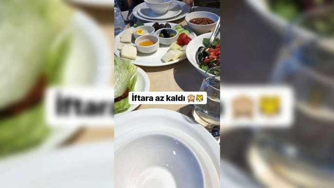 Aleyna Tilki Emrah Karaduman İle İftar Yemeğinde Çok Eğlendi! | Aleyna Tilki'nin İnstagram Hikayesi #Enmedya