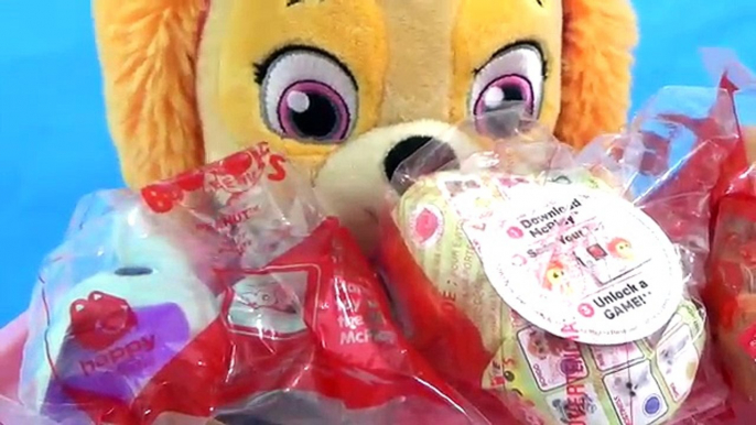 Skye PAW PATROL Eats McDonalds Happy Meal with Beanie Boos