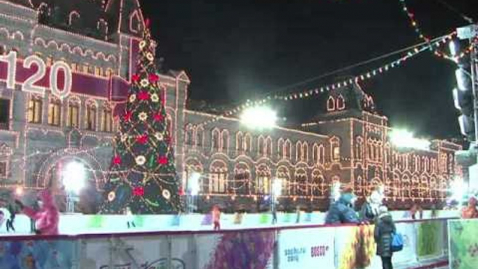 Traditional Christmas fair opens in Moscow's Red Square