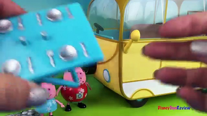 Peppa Pig Campervan Playset Peppa with Daddy Pig - Peppa Pig Toys by DisneyToysReview