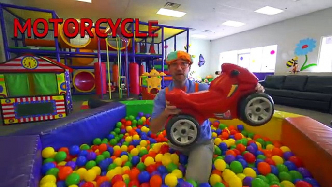 Blippi Playing at a Play Place | Learning about Colors and Muscles for Kids