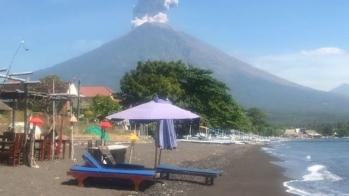 Bali's Mount Agung Erupts, Emitting a Plume of Volcanic Ash