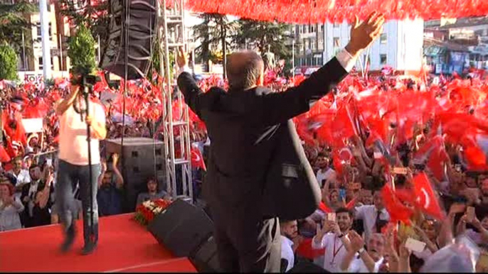 Muharrem İnce: "Ben 1964 Doğumluyum. Menderes Asılırken Ben Yoktum; Rahmetli Babam da Menderesciydi"