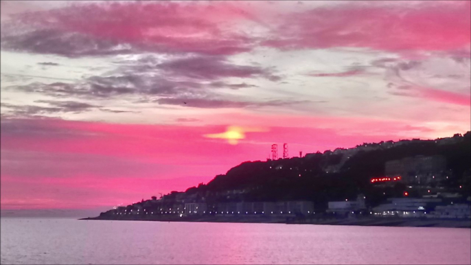 magnifique  coucher de soleil plage du Havre