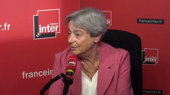 Dominique Schnapper sur la "réparation du lien avec l'église catholique" voulue par Emmanuel Macron : "Dans l'ensemble, l'église catholique joue le jeu de la laïcité"