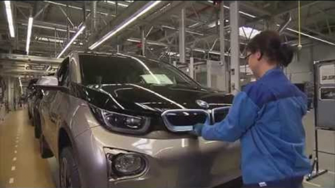 BMW Munich plant BMW i3 | AutoMotoTV