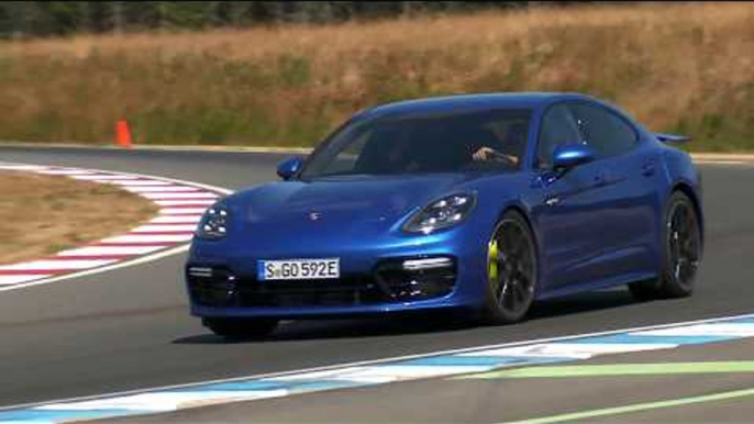 Porsche Panamera Turbo S E-Hybrid in Blue Metallic Driving Video