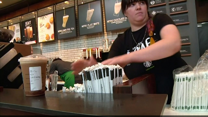 Starbucks to phase out all plastic straws by 2020