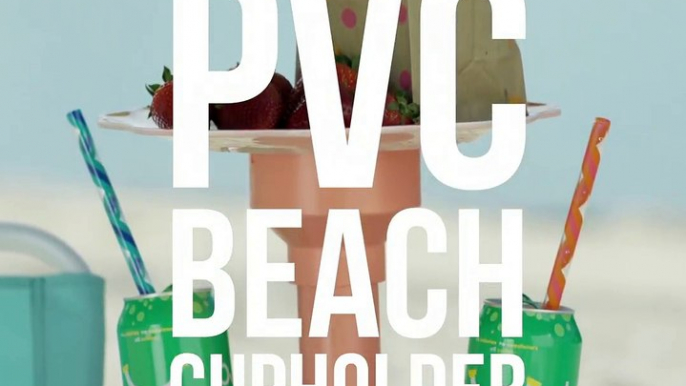 Keep your snacks and sips sand-free with this easy DIY. Get ready for HGTV Beach Week from July 16 - 22 on our site >>