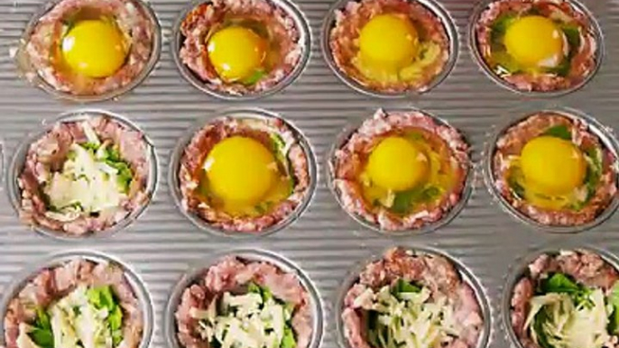 If you're trying to eat healthy, Keto Breakfast Cups are high-protein and low-carb. Full recipe: