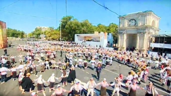 Orchestra Fraților Advahov feat.  Alex Calancea Band si GUZ - Hangul