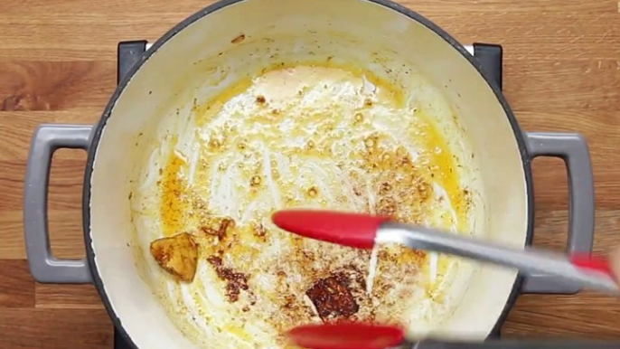 Dieses Rezept für Butter Chicken ist so einfach, das bekommst du auf jeden Fall hinDas ganze Rezept findest du hier: