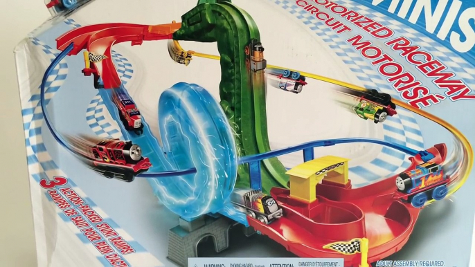 Thomas and Friends MINIS Motorized Raceway Thomas James Fisher Price Unboxing Demo Review