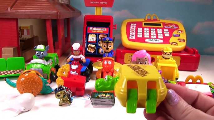 McDonalds Toy Surprise Cash Register! Skye, Paw Patrol and Angry Birds Order !