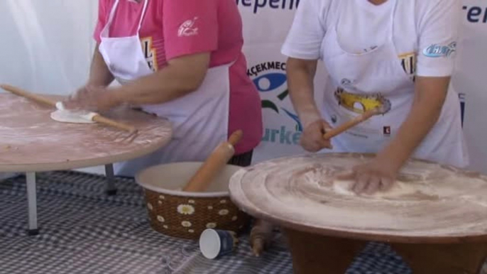 Büyükçekmece Kültür ve Sanat Festivali'nde Türk Mutfağı Tanıtıldı