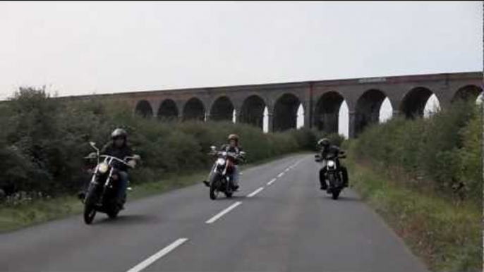 Triumph Speedmaster vs Harley-Davidson 883 Iron vs Kawasaki VN900