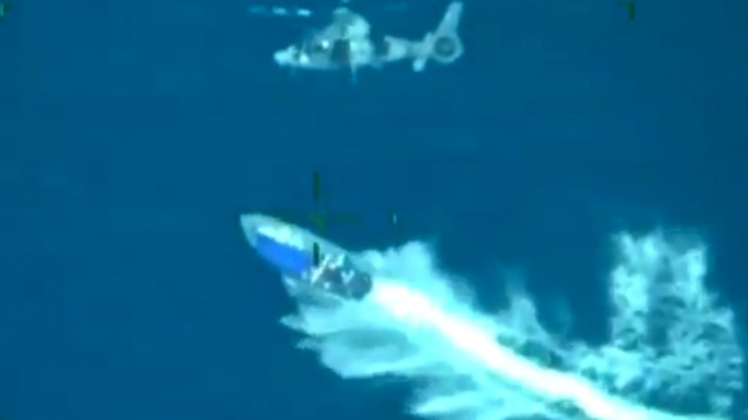 Mexican Navy Seizes Tons of Suspected Cocaine After Boat Chased by Helicopter Runs Ashore