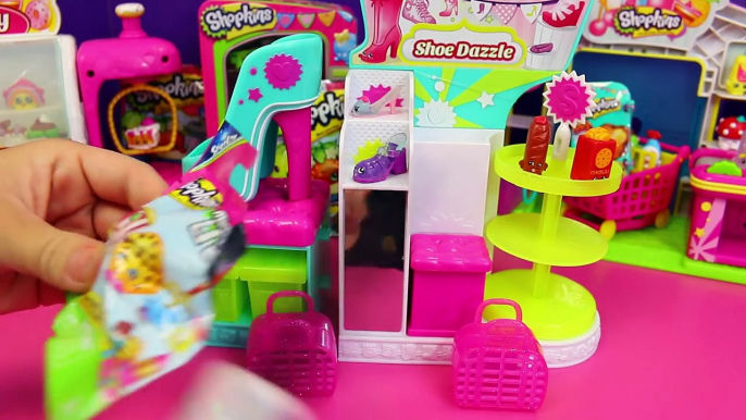 Shopkins New Shoe Dazzle Season 3 Playset Surprise Blind Bags Baskets and Shopkins Micro L