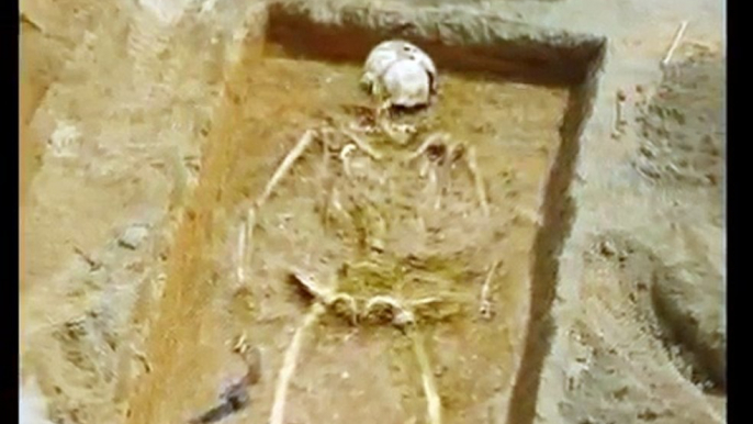 Giant Human Skeletons Was Found in India