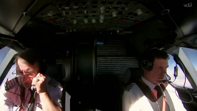 Easyjet Inside the Cockpit S01  E01 E 1 - Part 02