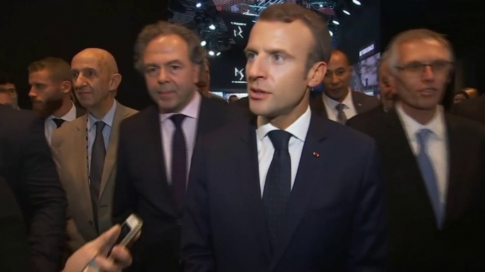 La démission de Collomb? Une "péripétie" pour Macron