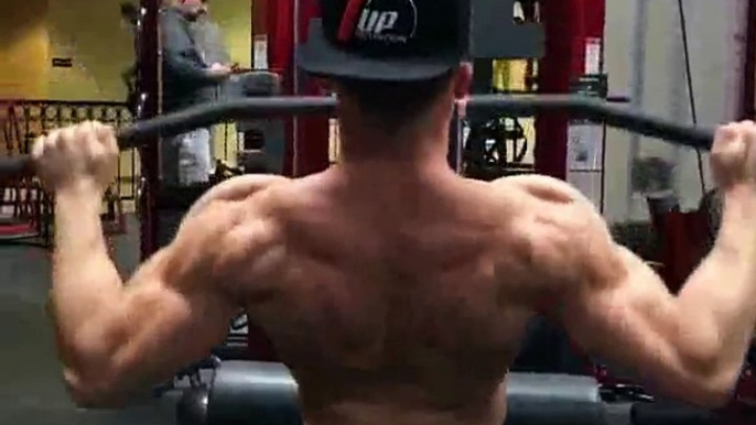 Dominick Nicolai - Back workoutStrong Muscle